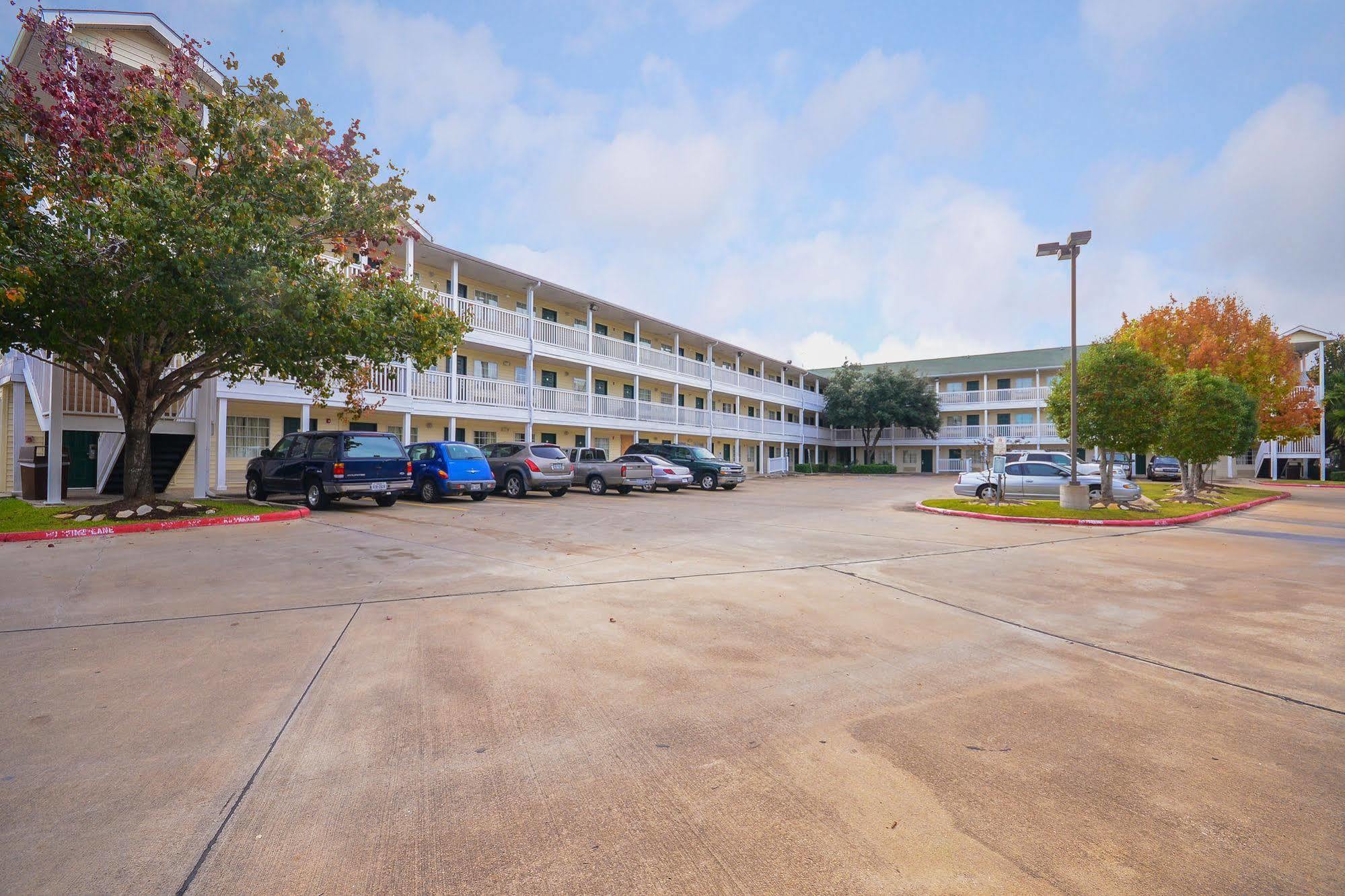 Intown Suites Extended Stay Select Houston Tx - Stafford Extérieur photo